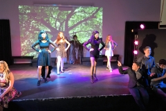 8-Its-a-Party-Teenagers-at-Mirabelles-16th-birthday